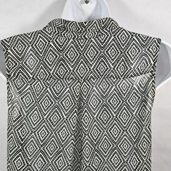 H&M Black-White Geometric Sheer Sleeveless Button-Down Blouse Size 4 - Picture 5 of 9